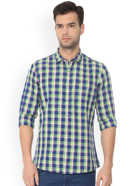 

Solly Jeans Co. Men Blue & Green Slim Fit Checked Casual Shirt