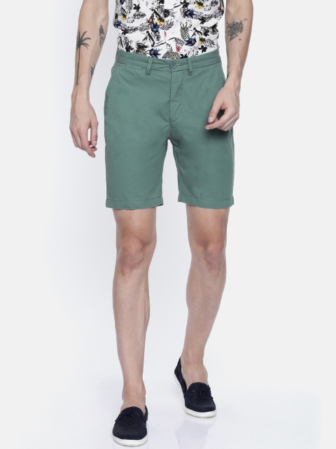 

Breakbounce Men Green Solid Slim Fit Regular Shorts