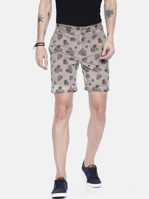 

Breakbounce Men Taupe Printed Slim Fit Regular Shorts