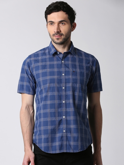 

Peter England Casuals Men Blue Slim Fit Checked Casual Shirt
