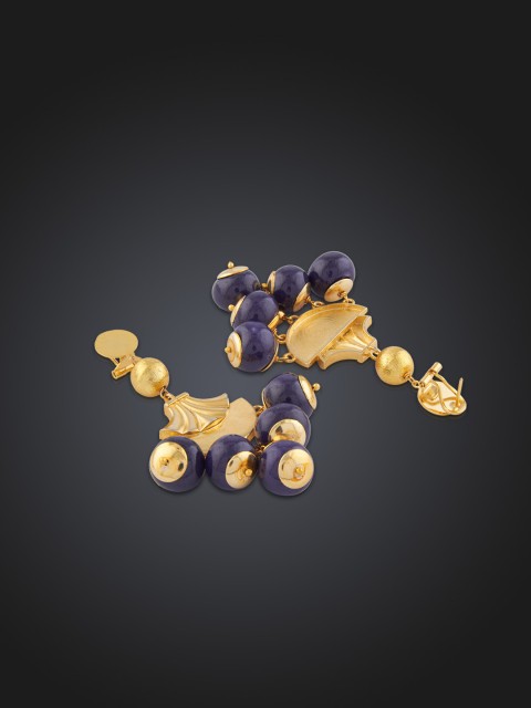 

shaze Gold-Plated & Antique Contemporary Drop Earrings