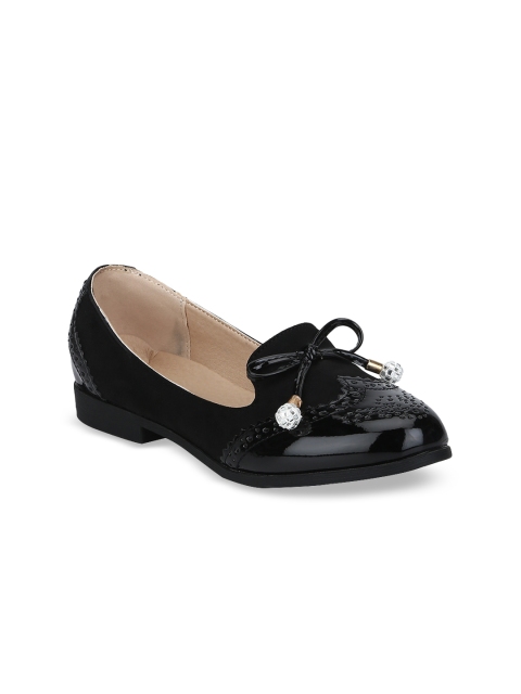 

Truffle Collection Women Black Solid Ballerinas