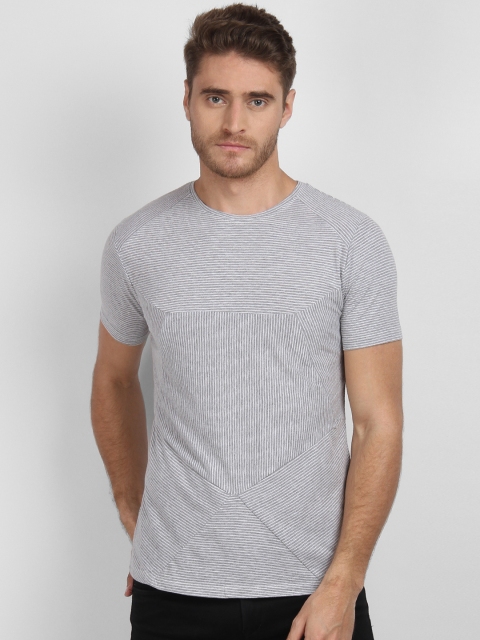 

LA LOFT Men Grey Striped Round Neck T-shirt