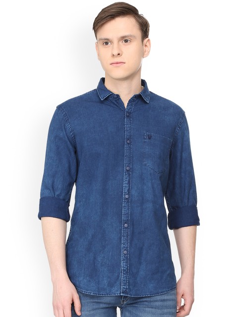 

Solly Jeans Co. Men Blue Regular Fit Solid Casual Shirt