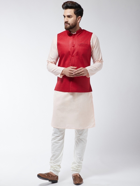 

SOJANYA Men Peach-Coloured & Off-White Solid Kurta with Churidar