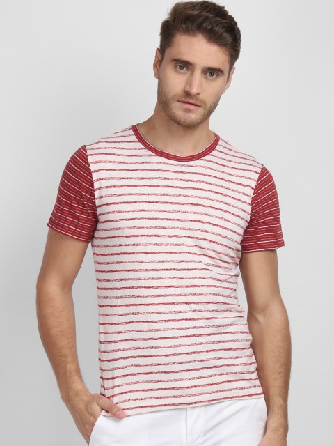 

LA LOFT Men Off-White & Red Striped Round Neck T-shirt