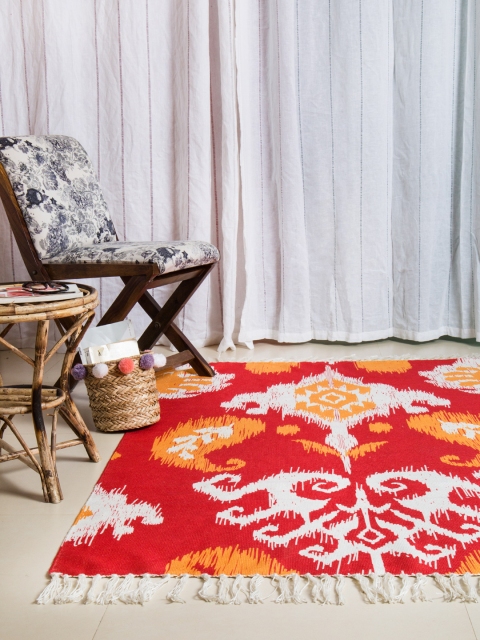 

Chumbak Red Printed Carpet