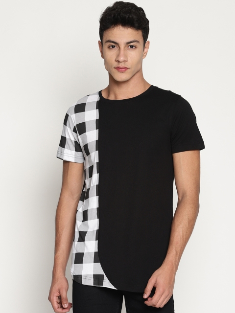 

KULTPRIT Men Black & White Checked Round Neck T-shirt