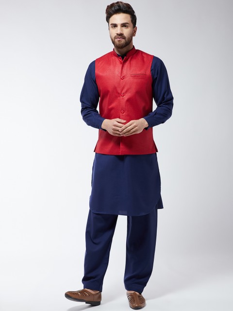 

SOJANYA Men Navy Blue & Red Solid Kurta with Salwar