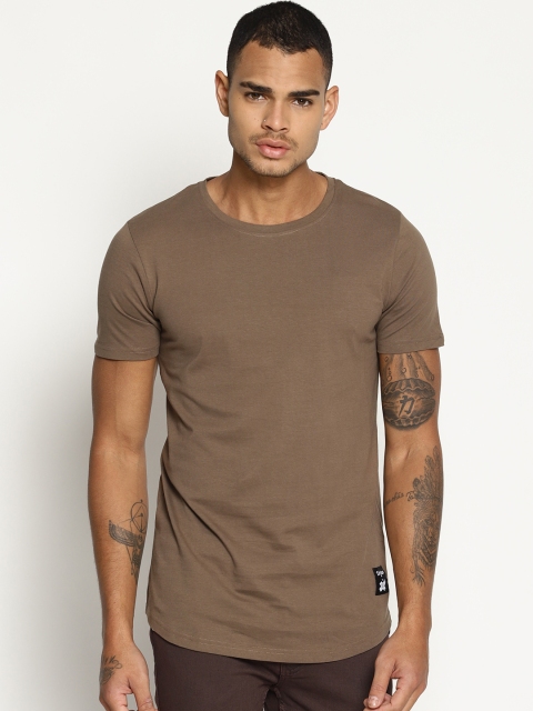 

KULTPRIT Men Brown Printed Slim Fit Round Neck T-shirt