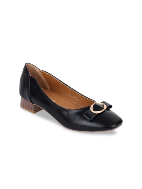 

Bruno Manetti Women Black Solid Pumps