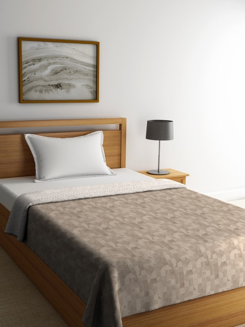 

Portico New York Brown Geometric AC Room 120 GSM Single Bed Dohar