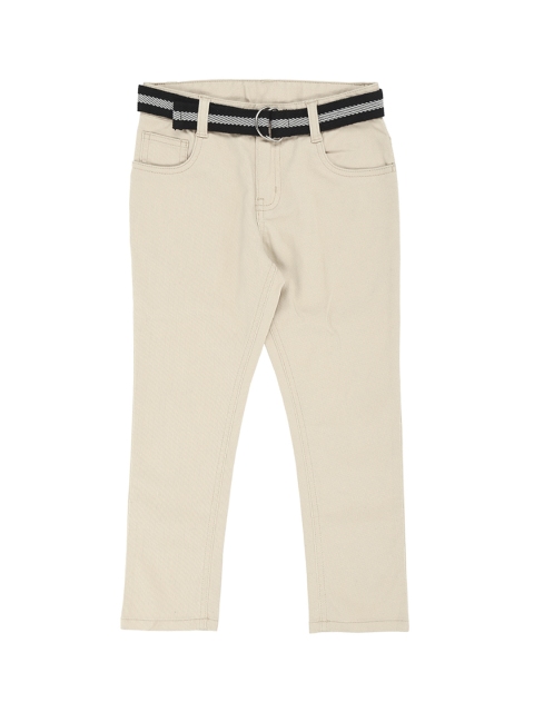 

Pantaloons Junior Boys Beige Regular Fit Solid Regular Trousers
