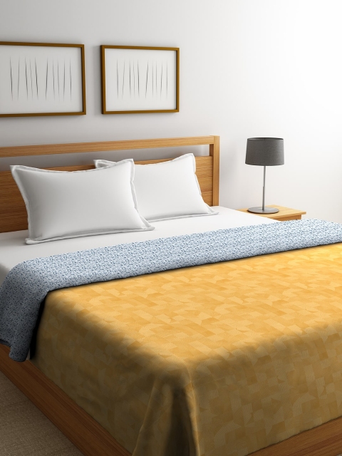 

Portico New York Orange & Grey Geometric AC Room 120 GSM Double Bed Comforter