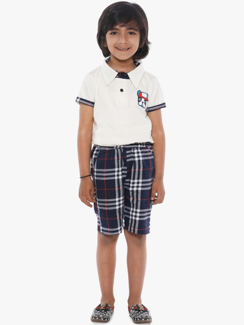 

LilPicks Boys White & Navy Blue Solid T-shirt with Shorts