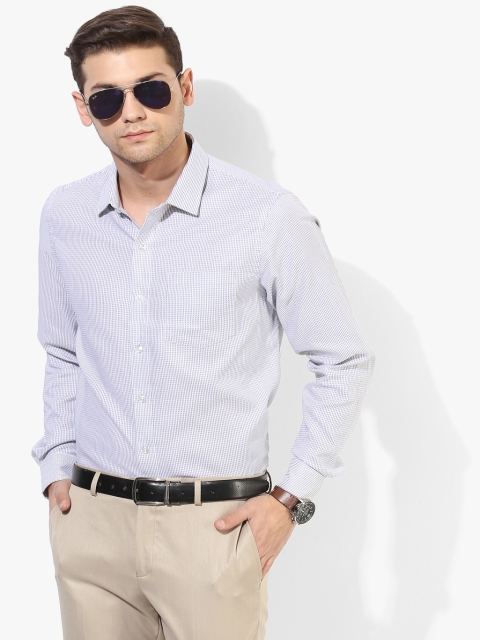 

Arrow Men White & Blue Slim Fit Self Design Casual Shirt