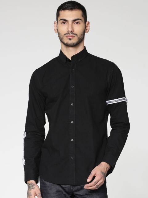 

ONLY & SONS Men Black Regular Fit Solid Casual Shirt