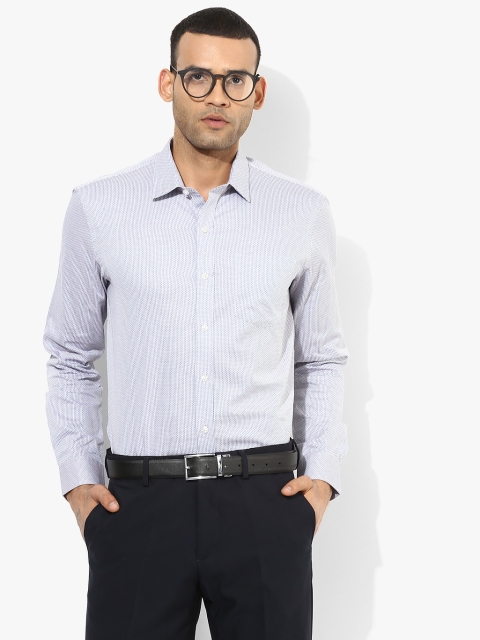 

Arrow Light Men White & Blue Self Design Slim Fit Formal Shirt