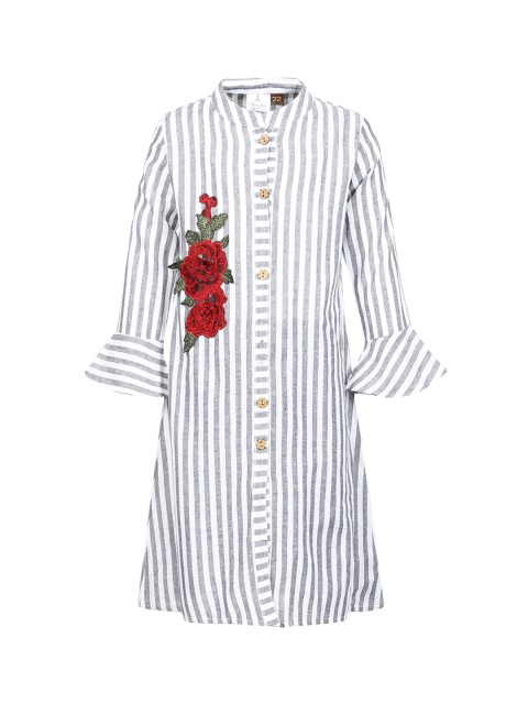 

Aarika Women White and Grey Striped Kurti