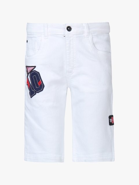

White Bermuda