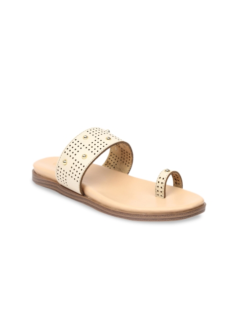

VALIOSAA Women Cream-Coloured Textured One Toe Flats