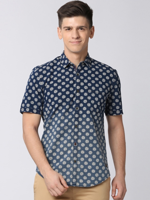 

Peter England Casuals Men Blue & White Slim Fit Printed Casual Shirt
