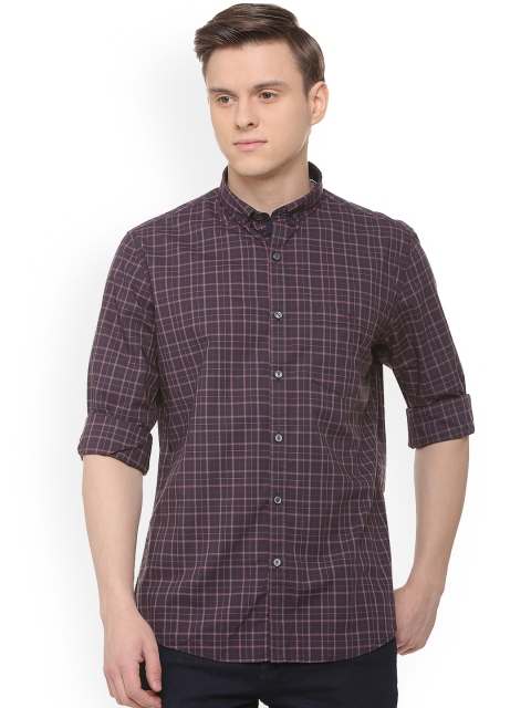 

Van Heusen Sport Men Burgundy Slim Fit Checked Casual Shirt