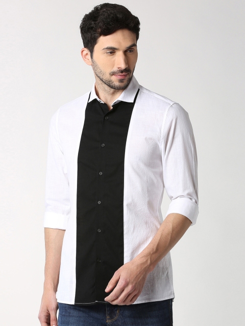 

Peter England Casuals Men White & Black Slim Fit Colourblocked Casual Shirt