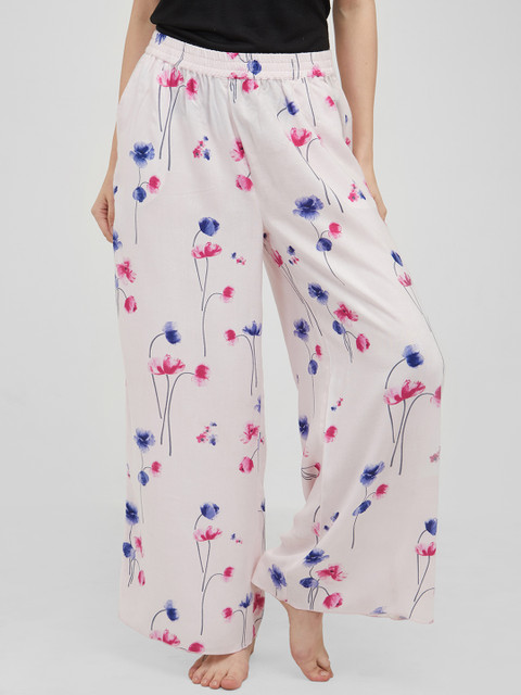 

Mystere Paris Women Pink Floral Printed Pyjama G352C