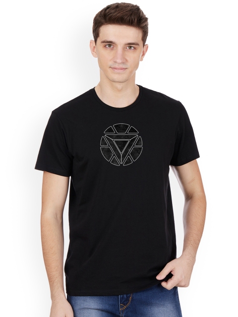

Free Authority Men Black Avenger Printed T-shirt