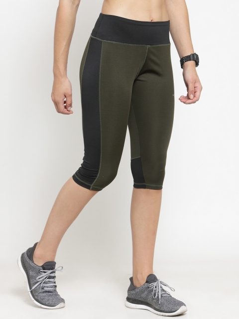 

Boston Club Women Green Solid Skinny-Fit Tights