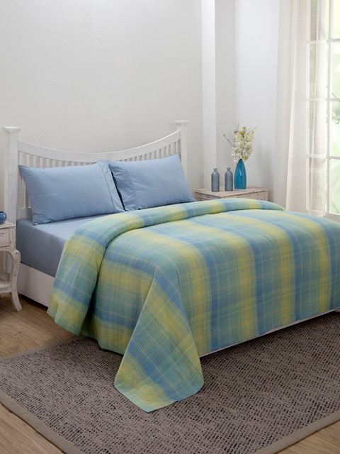 

Maspar Blue Solid 310 GSM Double Bed Cover