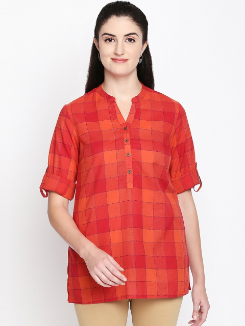 

AKKRITI BY PANTALOONS Fuchsia Checked Tunic