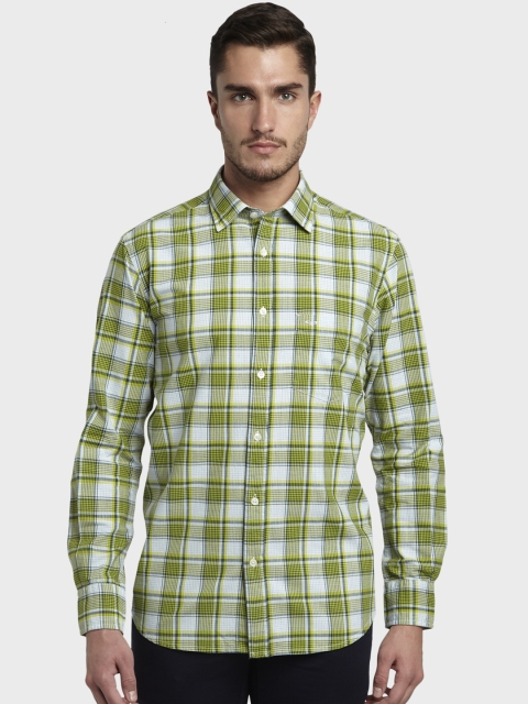

ColorPlus Men Green Slim Fit Checked Casual Shirt