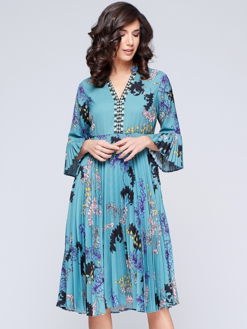 

NIZA Women Teal Printed Fit and Flare Dress