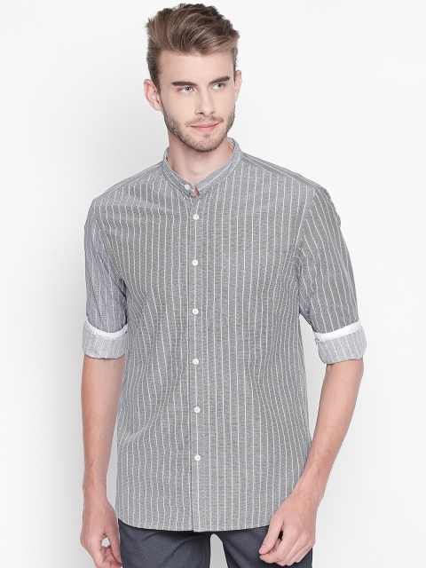 

BYFORD by Pantaloons Men Grey & Off-White Slim Fit Striped Casual Shirt