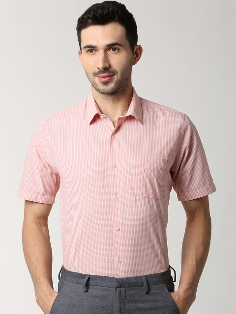 

Peter England Men Pink Slim Fit Checked Formal Shirt