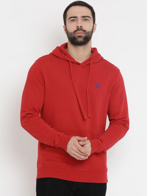 

United Colors of Benetton Men Red Solid Hooded Sweatshirt