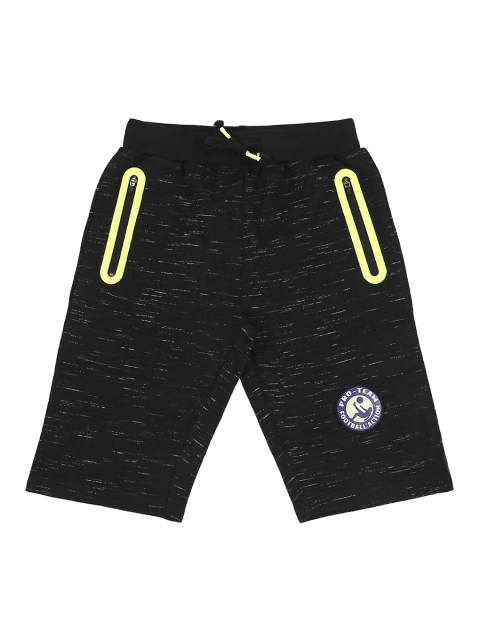 

Pantaloons Junior Boys Black Solid Regular Fit Sports Shorts