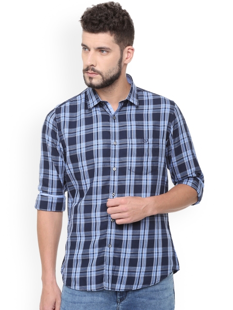 

Van Heusen Sport Men Blue & Off-White Slim Fit Checked Casual Shirt