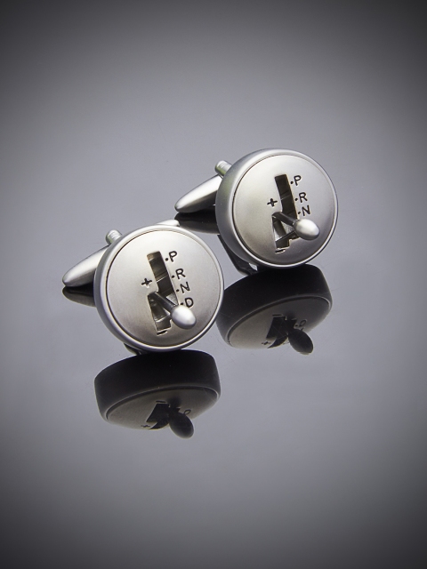 

shaze Silver-Plated Geometric Cufflinks