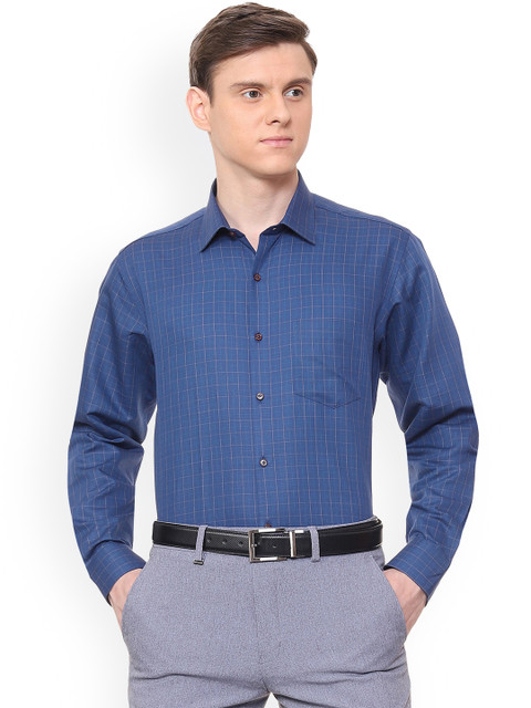 

Van Heusen Men Blue Regular Fit Checked Formal Shirt