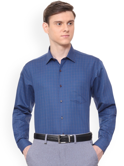 

Van Heusen Men Blue Regular Fit Checked Formal Shirt
