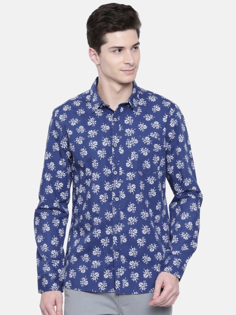 

Breakbounce Men Navy Blue & White Slim Fit Printed Casual Shirt