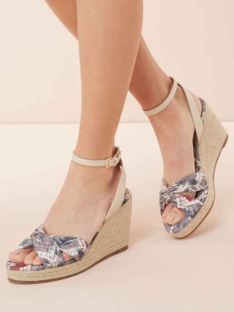 

next Women Blue Printed Sandals