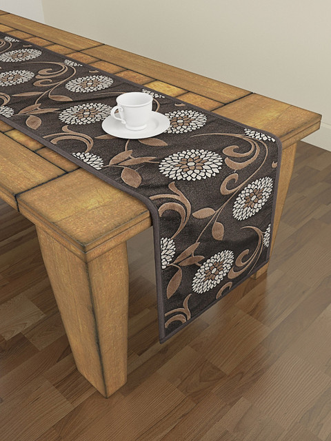 

S9homebySeasons Black Self Design 6 Seater Table Runner