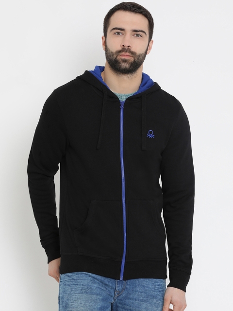 

United Colors of Benetton Men Black Solid Hooded Sweatshirt