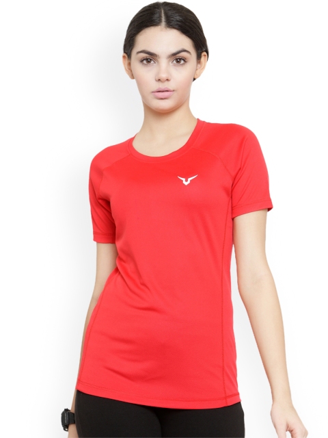 

Invincible Women Red Solid Round Neck T-shirt