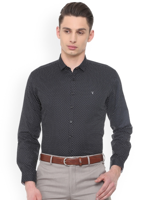 

V Dot Men Black Slim Fit Printed Formal Shirt