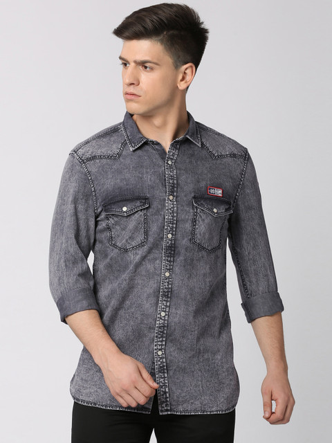 

Peter England Casuals Men Grey Denim Slim Fit Faded Casual Shirt